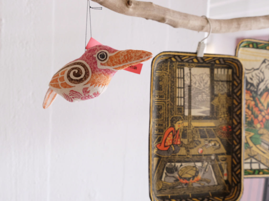 
                  
                    [wholesale] Shin Kogei Handmade Woodblock Printed Birds
                  
                