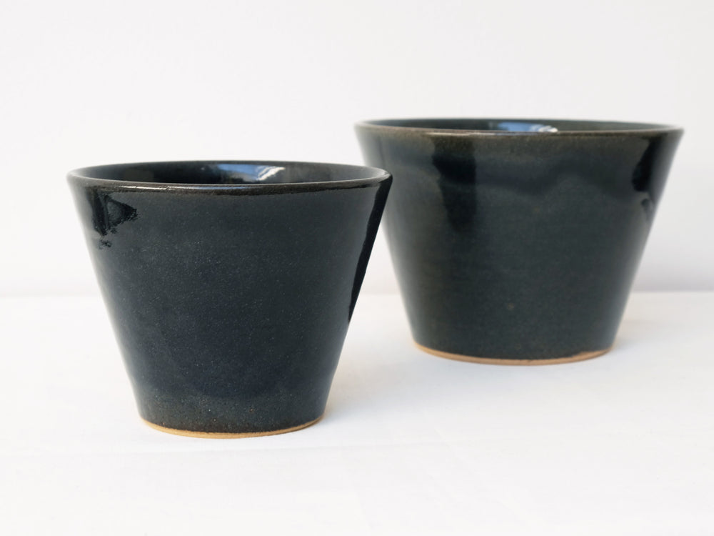 
                  
                    Indigo Glaze Bowls by Shussai-gama
                  
                