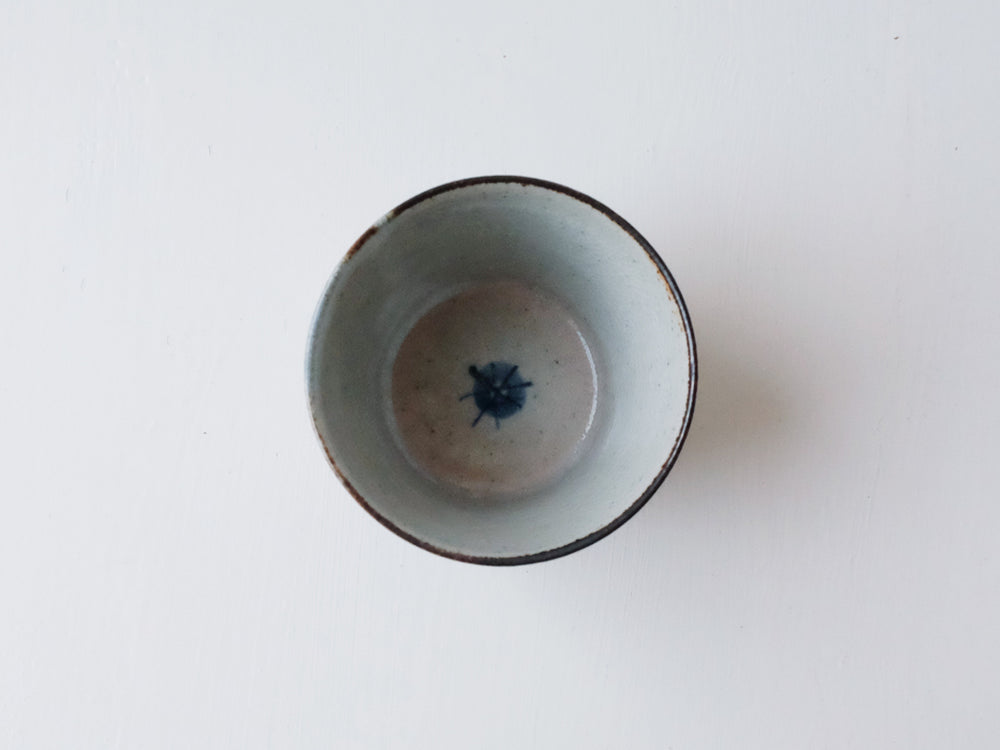 
                  
                    Indigo Obimon (Kimono tie)  Sobachoko Cup by Tōsai-gama
                  
                