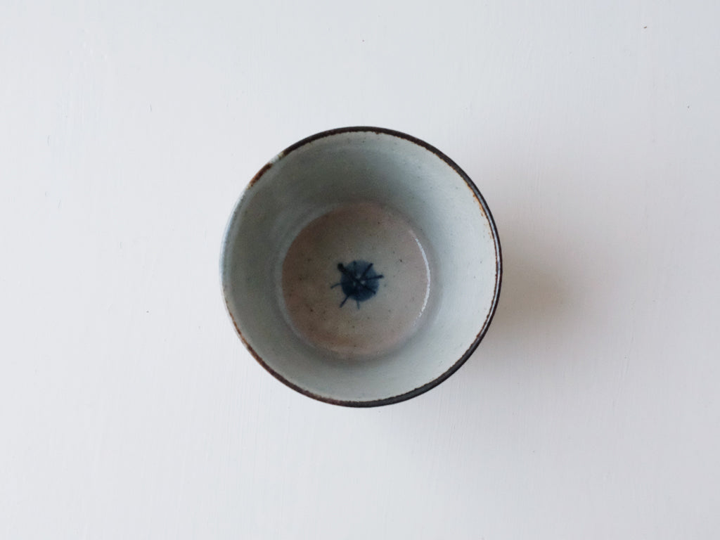 
                  
                    Indigo Obimon (Kimono tie)  Sobachoko Cup by Tōsai-gama
                  
                