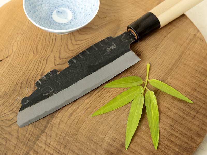 
                  
                    Fish-shaped Knife "Mudskipper" with Buffalo Horn Handle By Ikeda Tanren-jo 81
                  
                