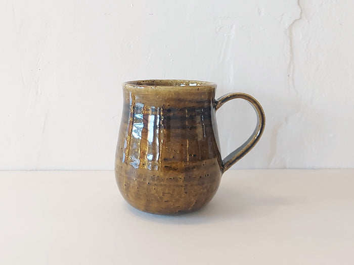 Caramel Glaze Mug by Oujigama