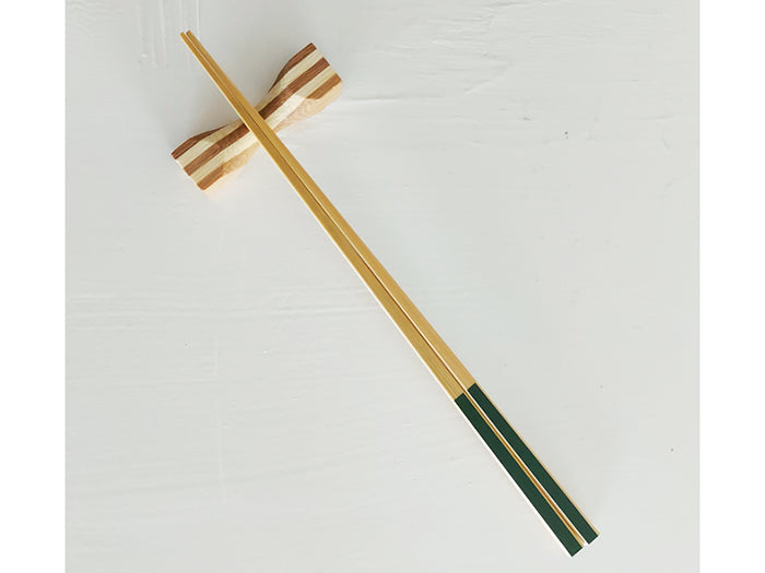 
                  
                    [wholesale] Green Kasuri Chopsticks by Chikuen
                  
                