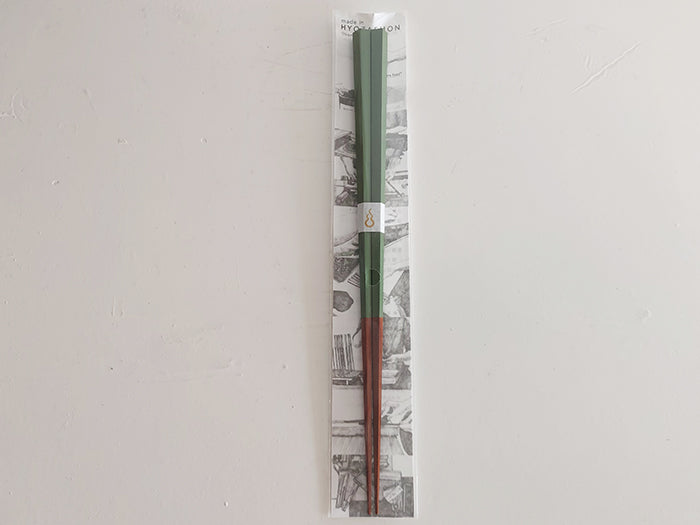 
                  
                    Five-sided Green Chopsticks by Hyozaemon
                  
                