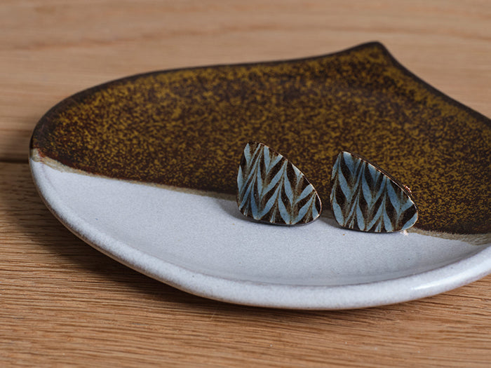 
                  
                    Chestnut Plate by Yukikatsu Isobe
                  
                