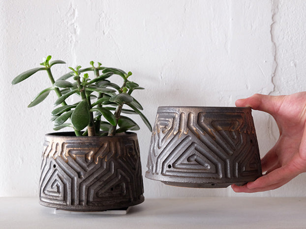 Large Kurogane Plant Pot by Shungo Nemoto