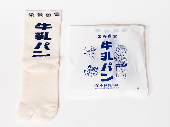 Amitabi Socks Gyunyu Pan (Milk Bread) by Taiko