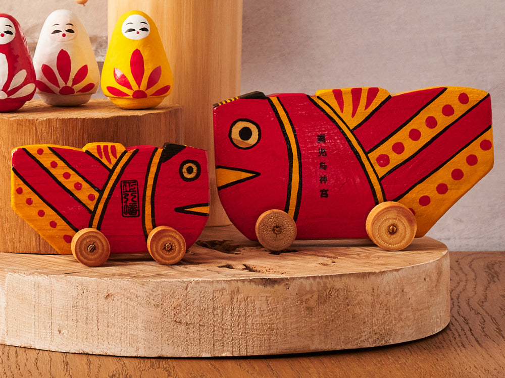 Medium size 'Tai Guruma' Wooden Car by Kōbō Miyaji