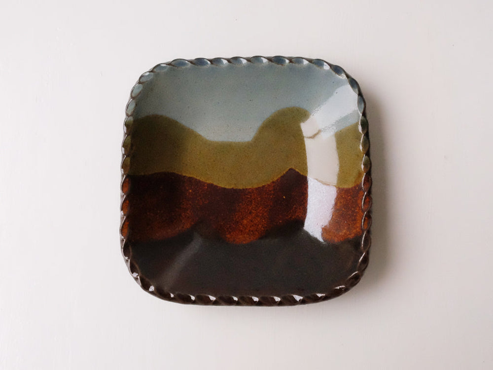 
                  
                    [wholesale] Earth Coloured Square Plate by Giran Sagawa
                  
                