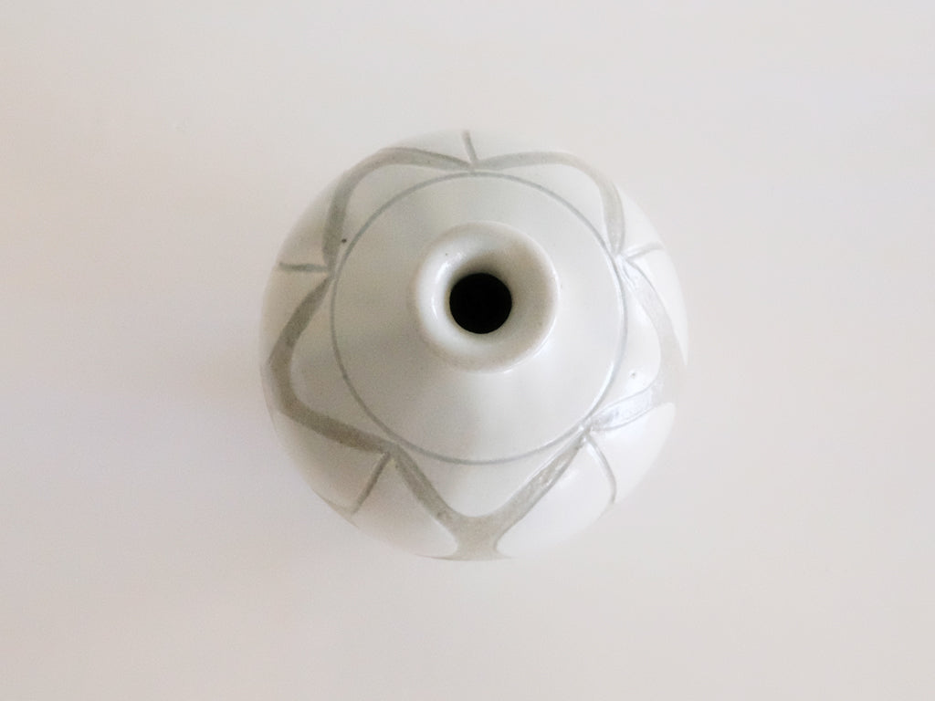 
                  
                    Light Grey Vase by Takahito Okada
                  
                
