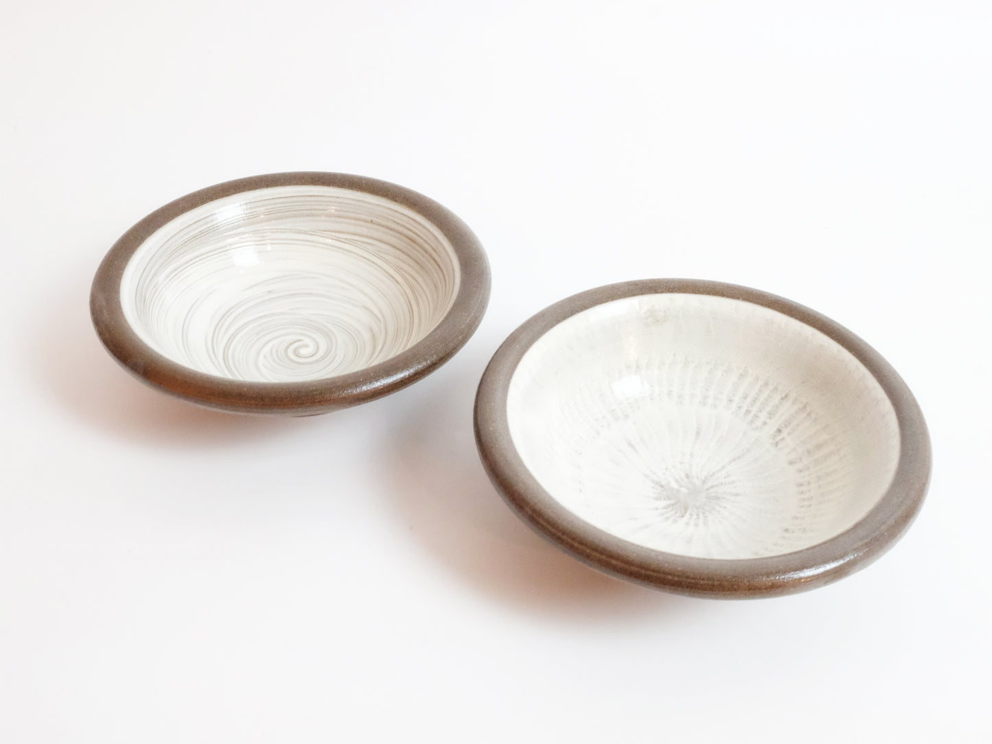 
                  
                    Small Kasama Hakeme Brush Decorated Bowl by Hiroshi Otsu
                  
                