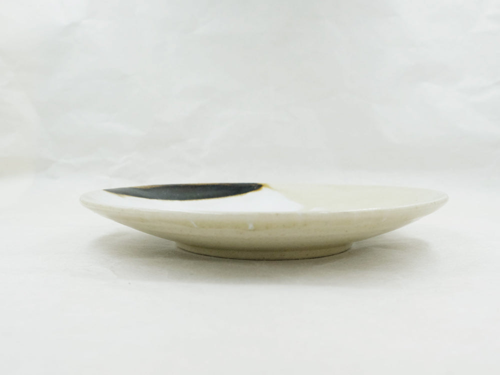 
                  
                    [wholesale] 7-sun White Patchwork Patterned Plate by Aya Kondo
                  
                