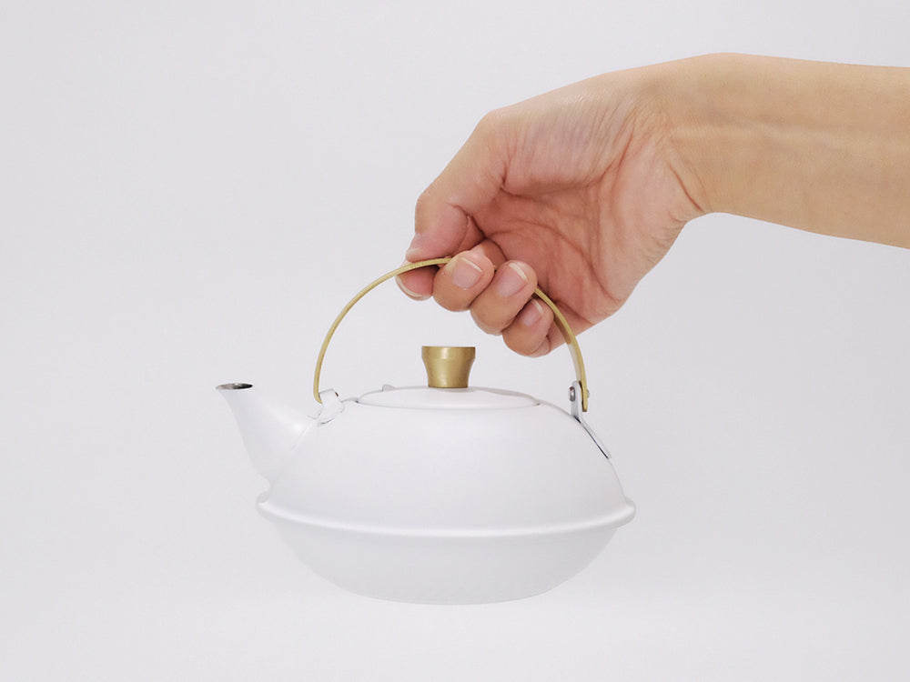 
                  
                    Kalinka Series Tea Pot by Gyokkodo
                  
                