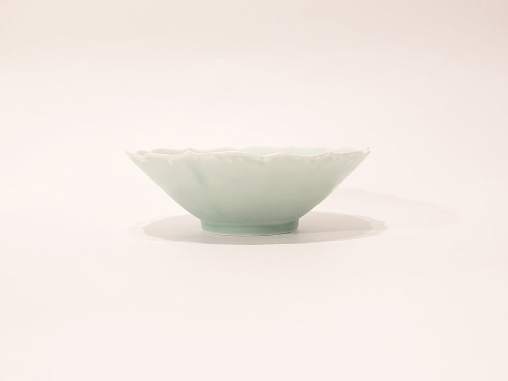 [wholsale] Large Ryoka Flower Shaped Bowl by Miyuki Machida