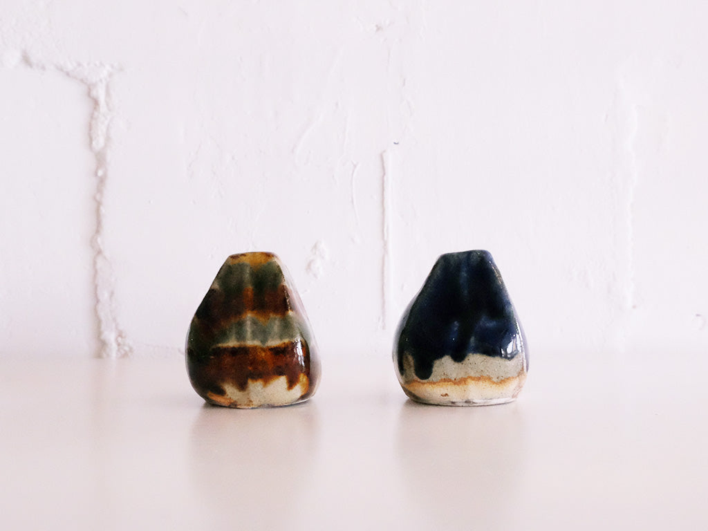 
                  
                    Small Vases by Yukutaya-gama
                  
                