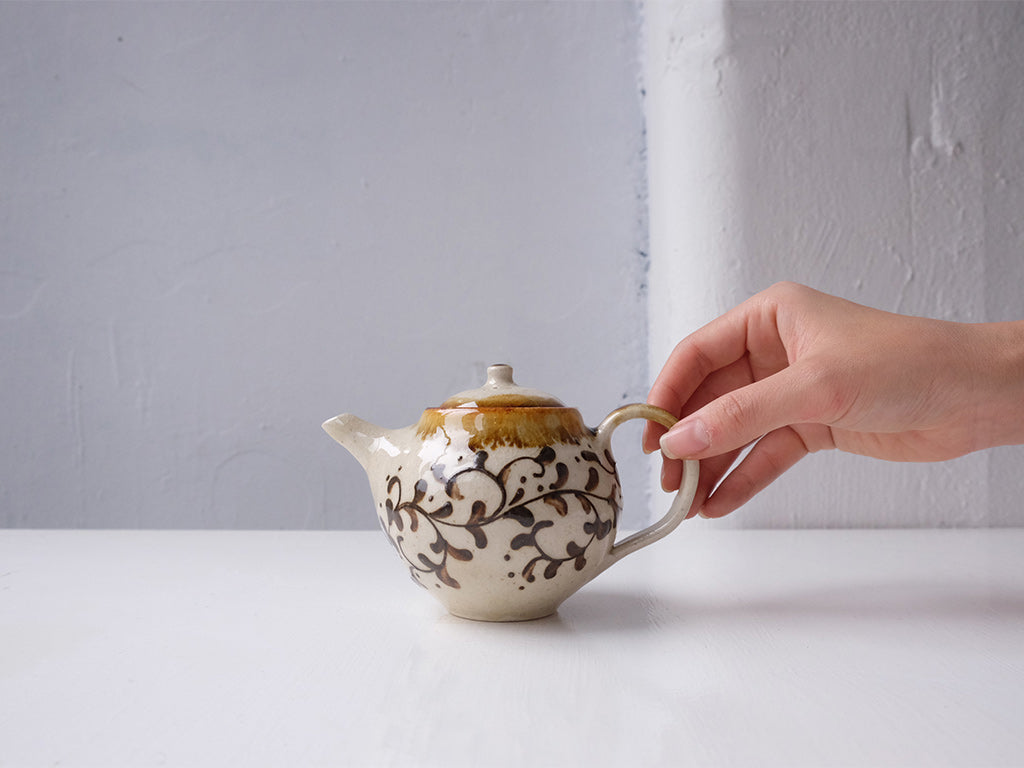 
                  
                    Small Caramel Edge Tea Pot by Aya Kondo
                  
                