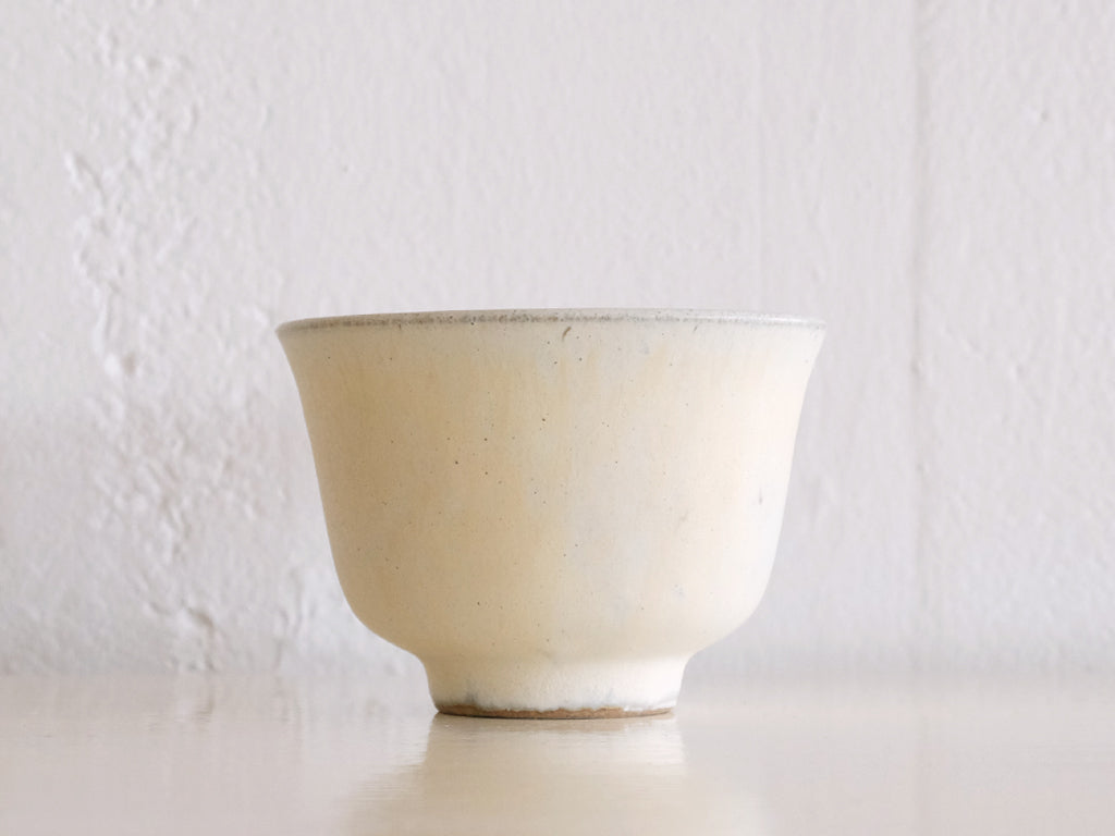 
                  
                    Kumidashi White Cup
                  
                