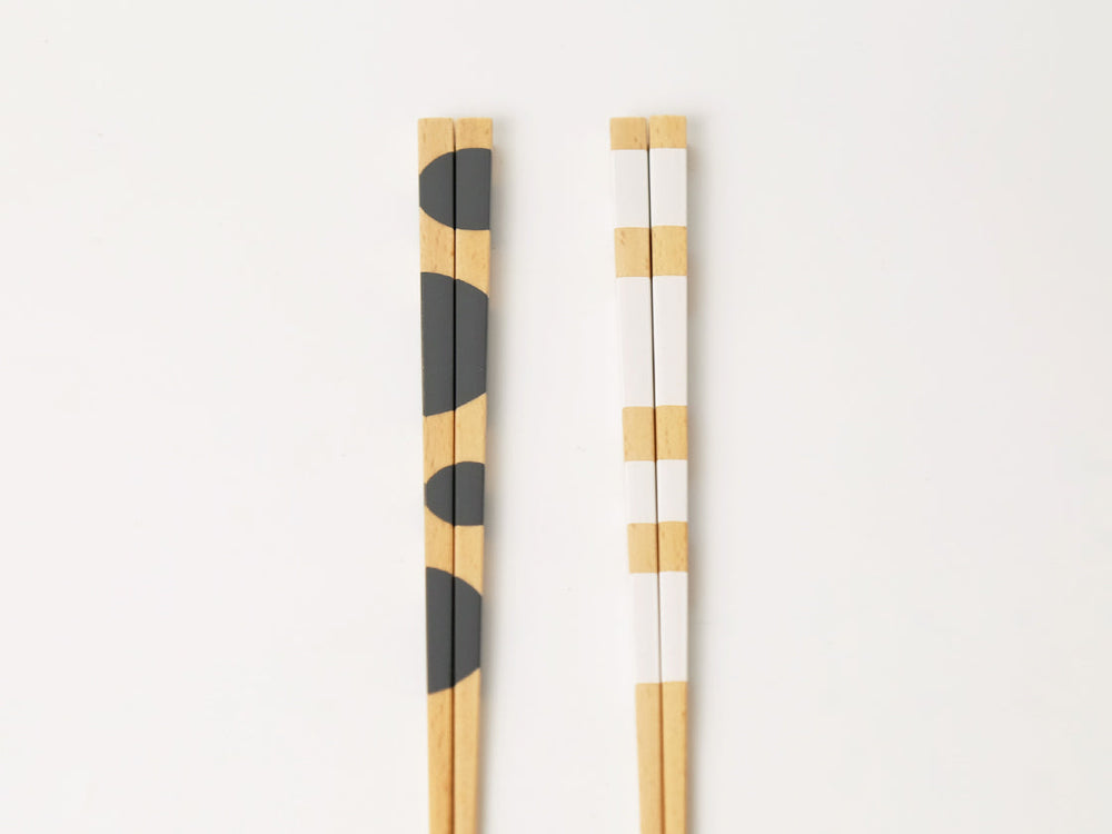 
                  
                    [wholesale] Matsukan Chopsticks Puzzle series 23cm
                  
                