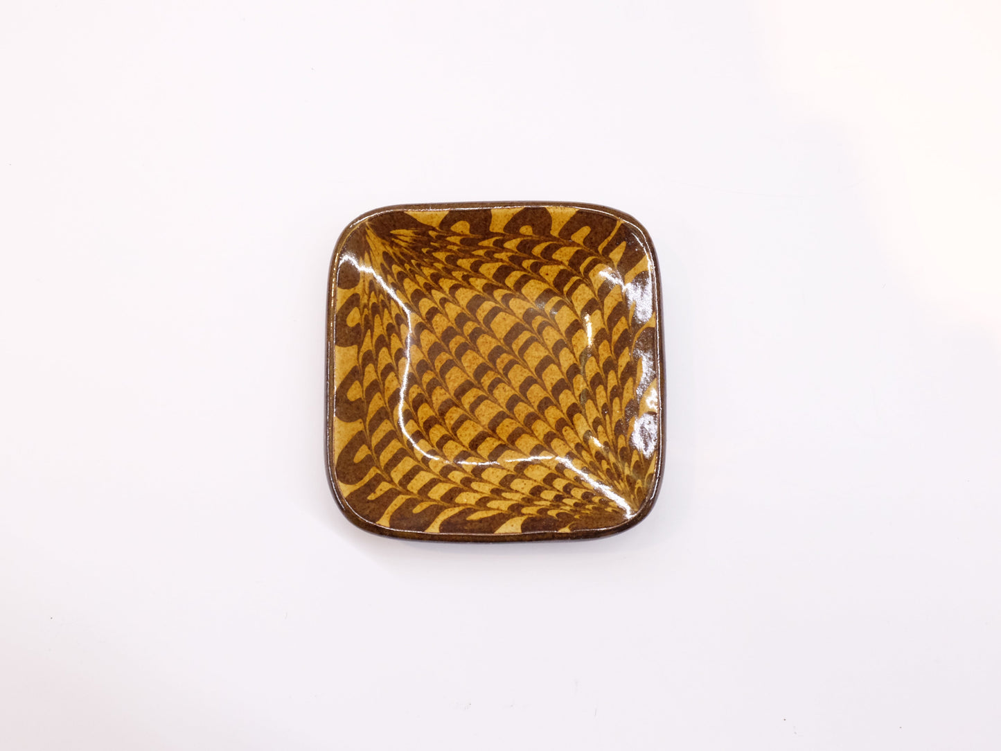 
                  
                    [wholesale] Small Square Plates by Giran Sagawa
                  
                