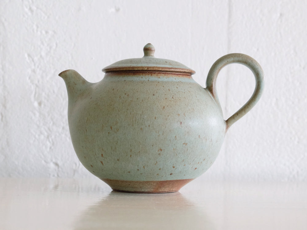 
                  
                    Teapot Green
                  
                