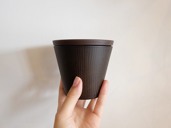 Wood Patterned Cup with Lid by Takenaka