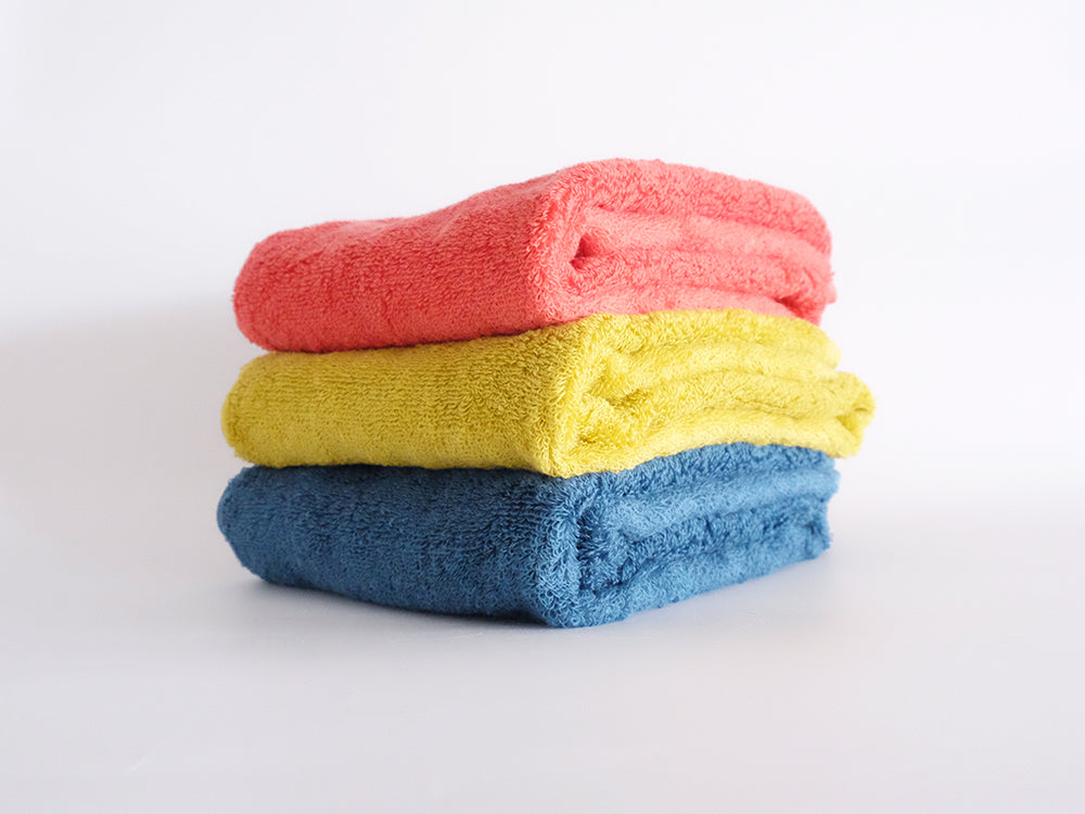 Bombay dyeing face online towels